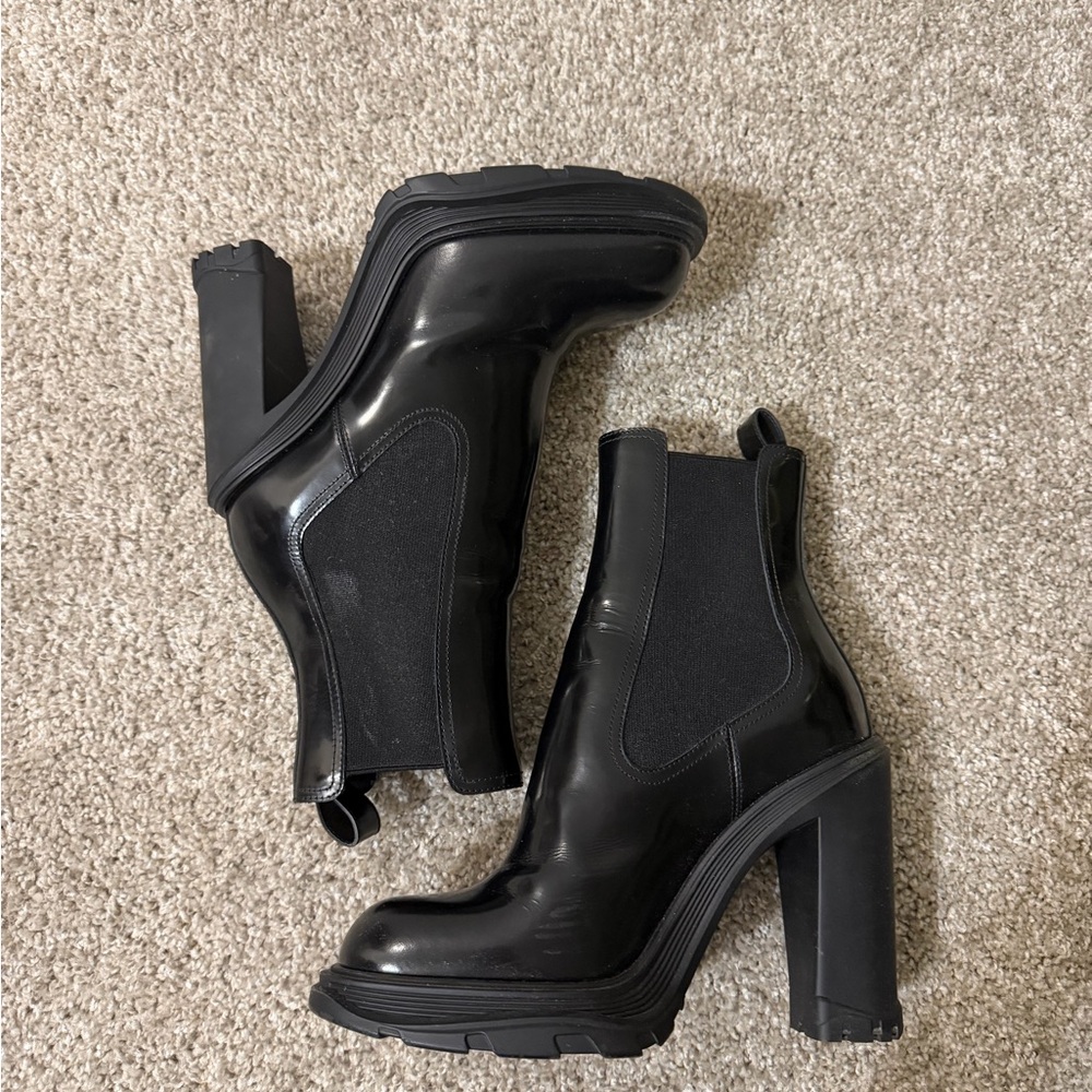 Alexander McQueen Glossy Black Ankle Boots